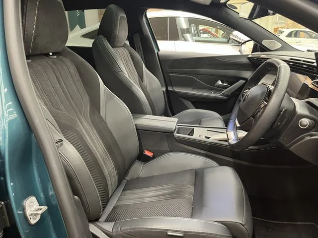 Peugeot PEUGEOT 308SW GT　ブルーHDi photo 4