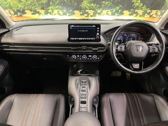 Honda ZR-V e:HEV Z photo 2