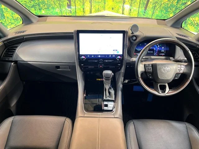 Toyota ALPHARD Z photo 2