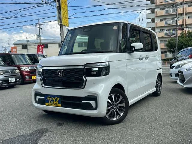 Honda N BOX CUSTOM ベースグレード photo 2