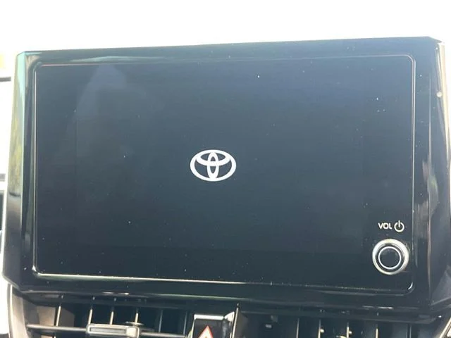 Toyota COROLLA CROSS HYBRID G photo 3