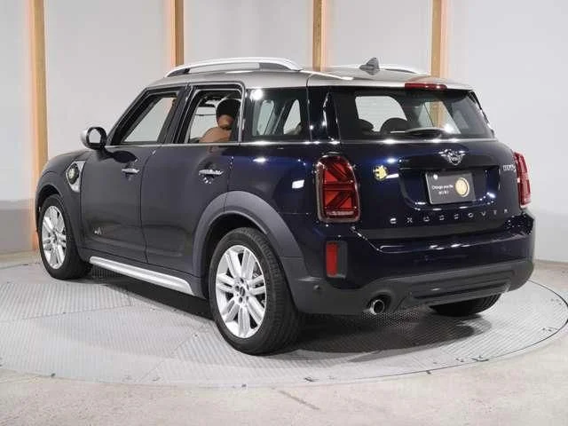 Bmw MINI COOPER S E CROSSOVER オール4 photo 2