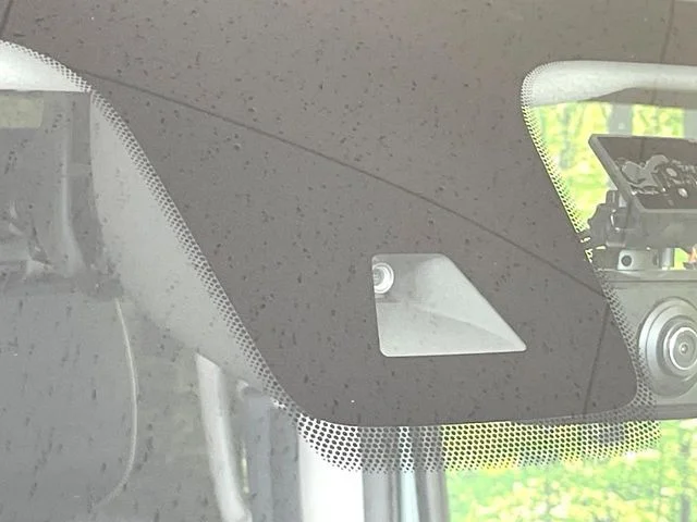 Mitsubishi DELICA MINI T　プレミアム photo 3