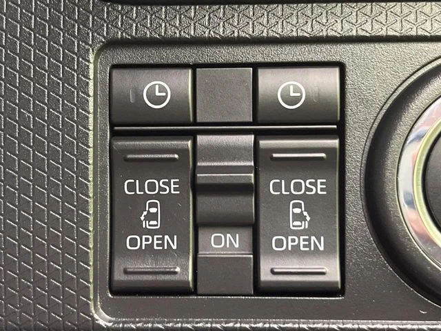 Daihatsu TANTO FAN CROSS ターボ　リミテッド photo 3