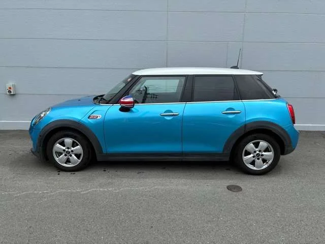 Bmw MINI COOPER D 5DOOR ベースグレード photo 3