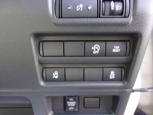 Nissan ROOX 4WD X photo 4