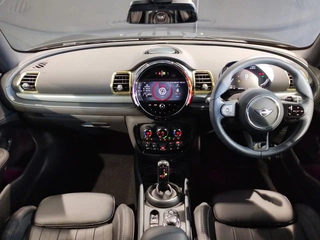 Bmw MINI COOPER D CLUBMAN アントールド　エディション photo 2