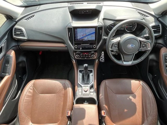 Subaru FORESTER アドバンス photo 2