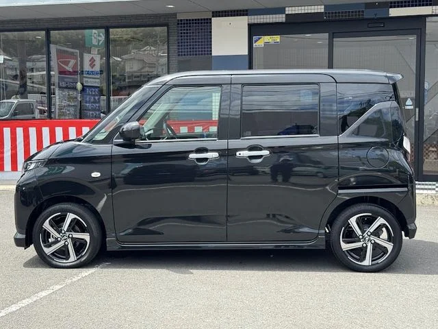Daihatsu MOVE RS photo 2