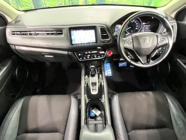 Honda VEZEL HYBRID Z　ホンダセンシング photo 2