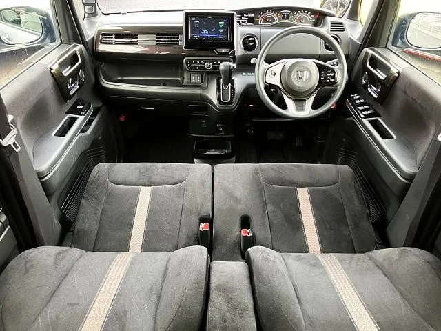 Honda N BOX CUSTOM G　L　ホンダセンシング photo 2