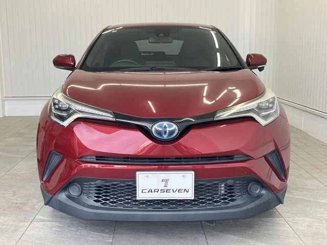 Toyota C-HR S　ハイブリッド　LEDエディション photo 2