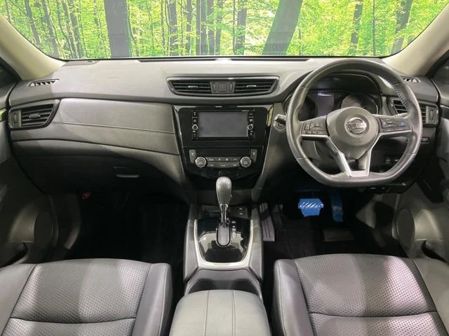 Nissan X-TRAIL 4WD 20Xi photo 2