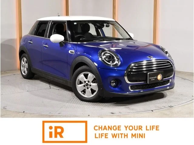 Bmw MINI COOPER 5DOOR ベースグレード 2020