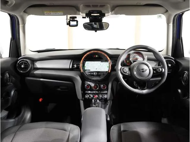 Bmw MINI COOPER 5DOOR ベースグレード photo 3