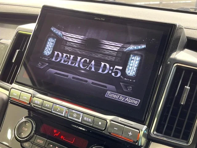 Mitsubishi DELICA D:5 4WD シャモニー photo 4