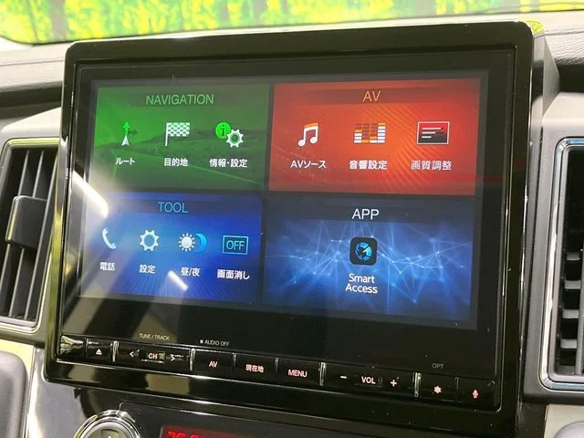 Mitsubishi DELICA D:5 4WD P photo 3