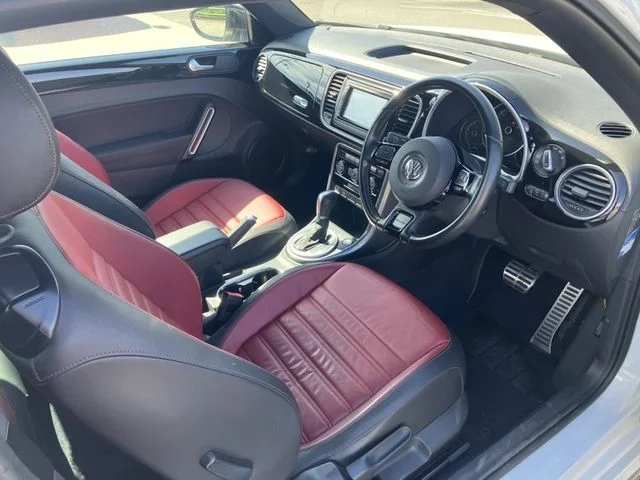 Volkswagen VOLKSWAGEN The BEETLE Rライン　マイスター photo 2