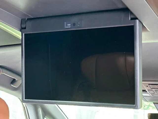 Toyota VELLFIRE HYBRID Z　プレミア photo 4
