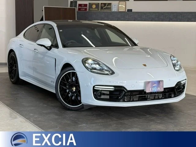 Porsche PORSCHE PANAMERA GTS 2021