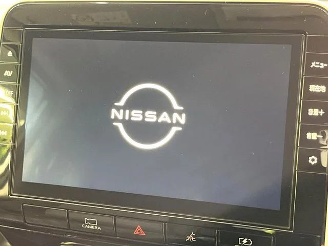 Nissan SERENA WG e－POWER　ハイウェイスター　V photo 3
