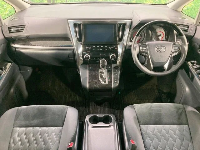 Toyota ALPHARD S photo 2