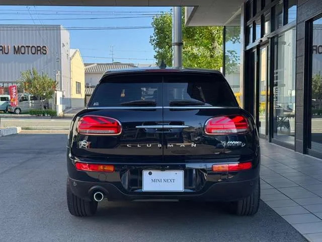 Bmw MINI COOPER D CLUBMAN サヴィル　ロウ　エディション photo 4