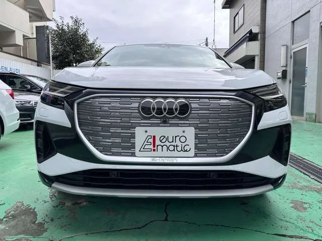 Audi AUDI Q4 e-tron 40　アドバンスド photo 2