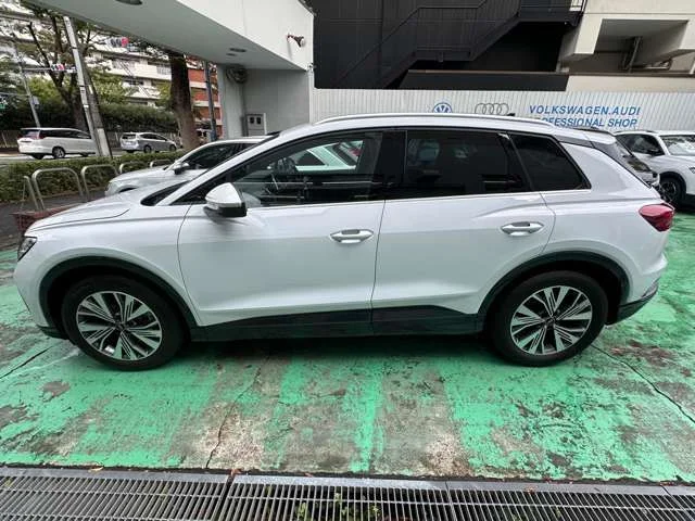 Audi AUDI Q4 e-tron 40　アドバンスド photo 3