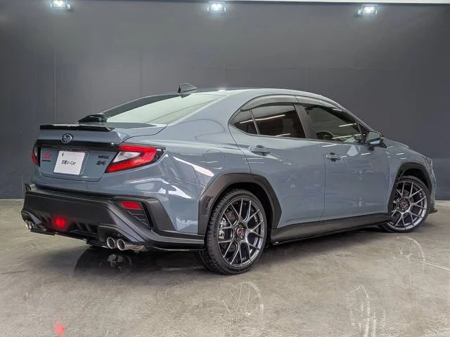 Subaru WRX S4 STI　スポーツ　シャープ photo 2