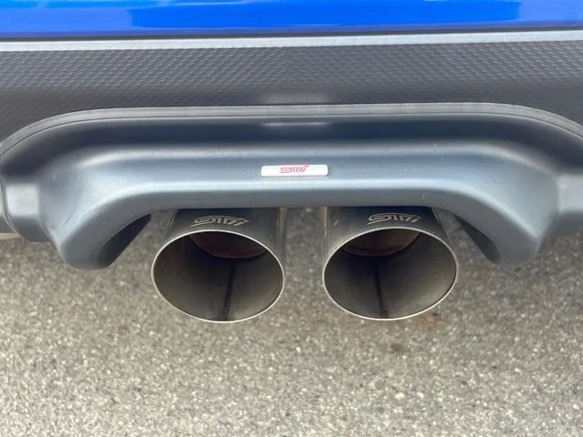 Subaru IMPREZA SPORT STI　スポーツ photo 4