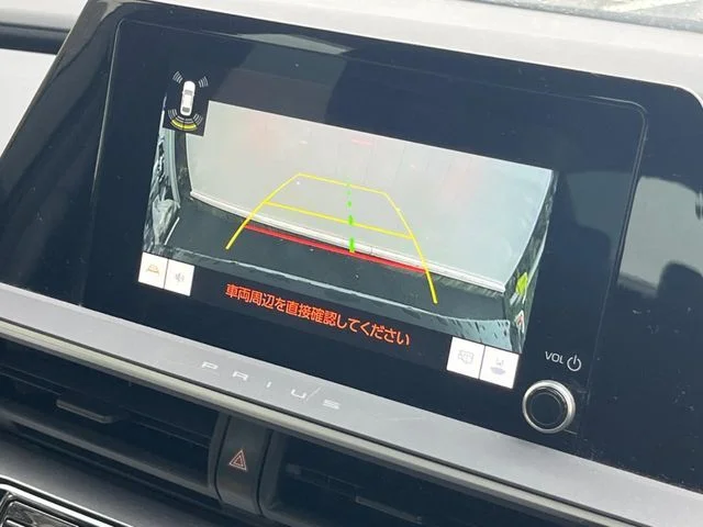 Toyota PRIUS X photo 4