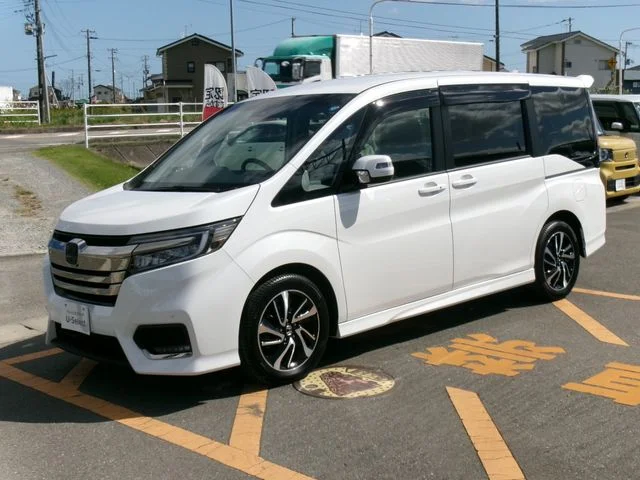 Honda STEPWAGON SPADA スパーダ　クールスピリット　Hセンシング 2022