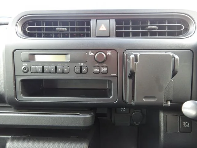 Toyota PROBOX van 4WD DX　コンフォート photo 4