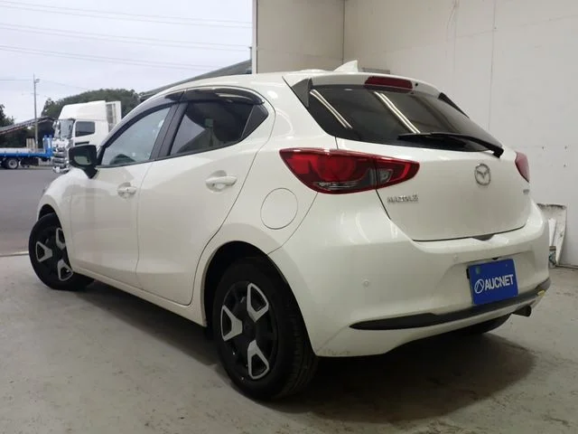 Mazda MAZDA2 15BD photo 3