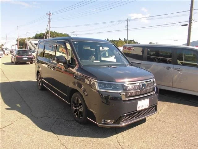 Honda STEPWAGON e:HEV SPADA ベースグレード photo 2