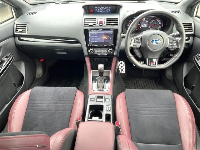 Subaru WRX S4 STI　スポーツ　アイサイト photo 2