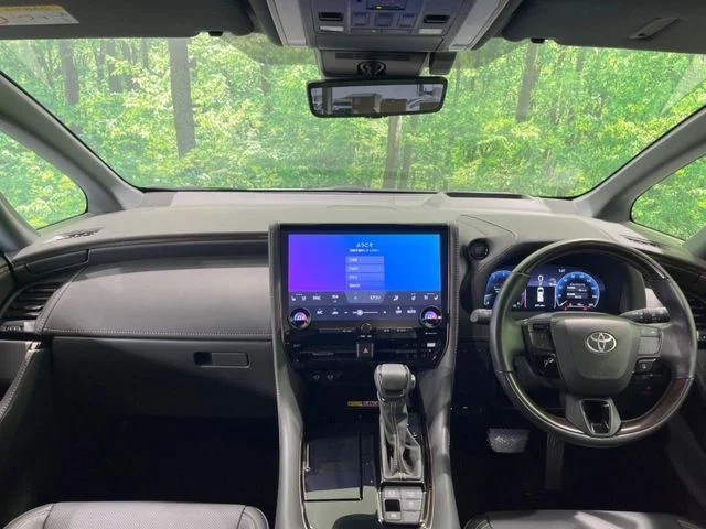 Toyota ALPHARD Z photo 2