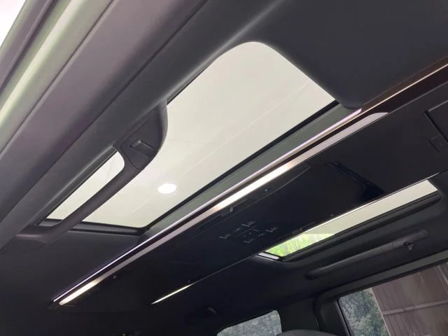 Toyota ALPHARD Z photo 3
