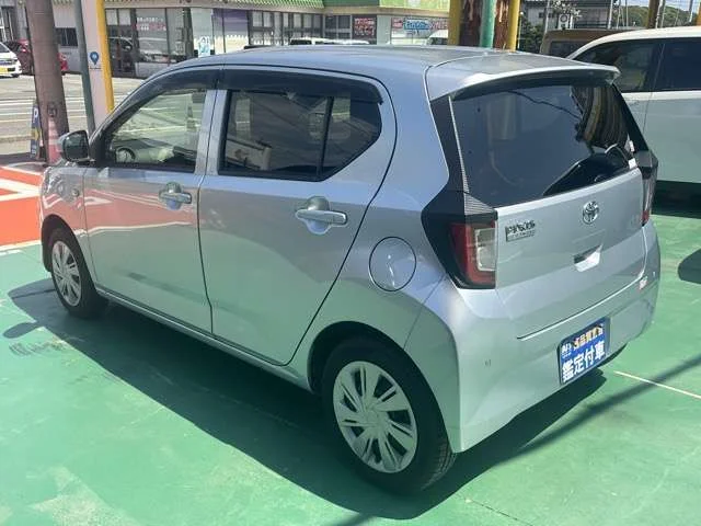 Toyota PIXIS EPOCH X　SAIII photo 4