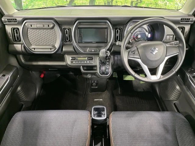 Suzuki HUSTLER Jスタイル photo 2