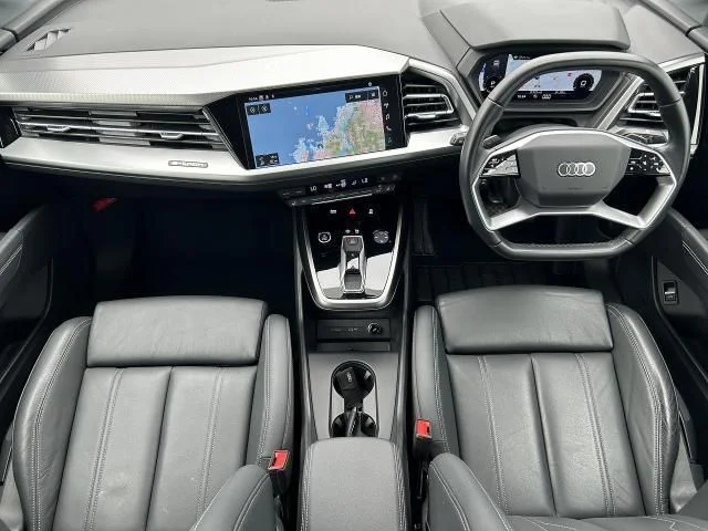 Audi AUDI Q4 e-tron SPORTBACK 40　アドバンスド photo 2