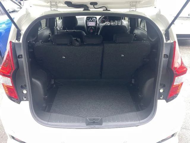 Nissan NOTE オーテック photo 4