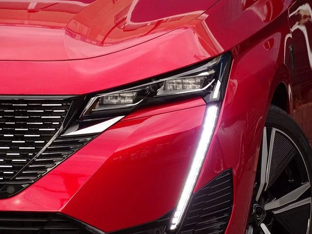 Peugeot PEUGEOT 308SW GT　ブルーHDi photo 4