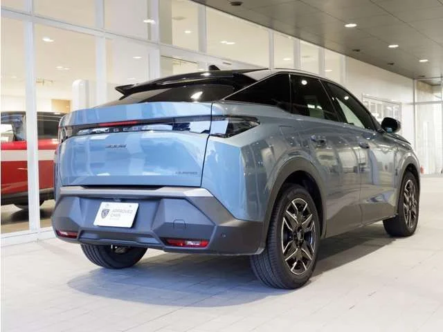 Peugeot PEUGEOT 3008 GT　ハイブリッド photo 2