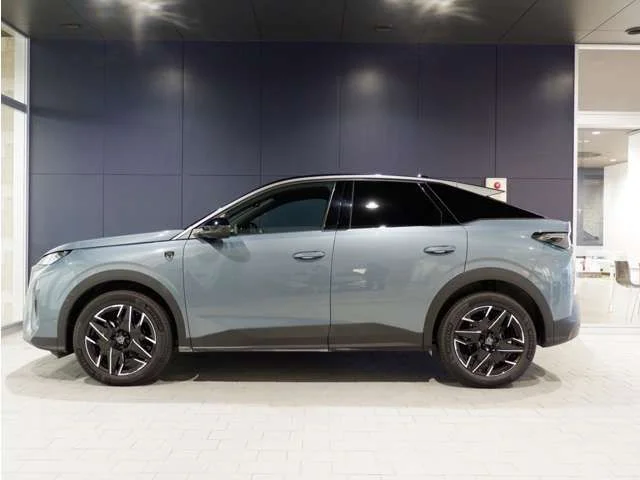 Peugeot PEUGEOT 3008 GT　ハイブリッド photo 4