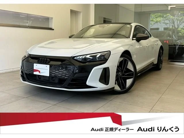 Audi AUDI RS e-tron GT ベースグレード 2022