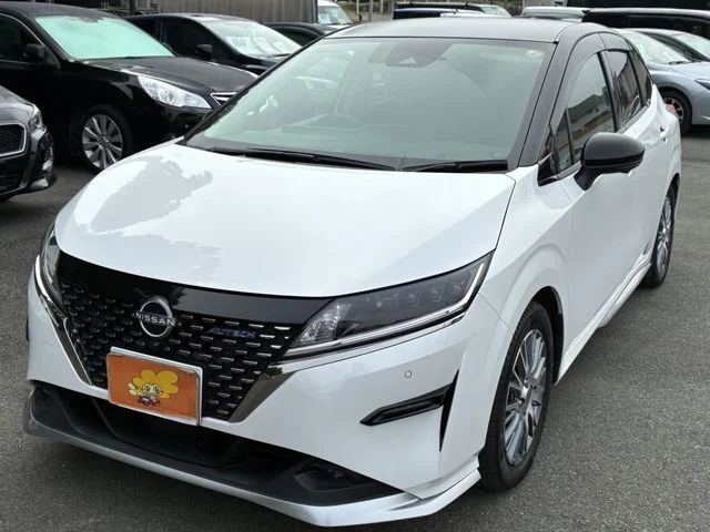 Nissan NOTE 4WD オーテック　FOUR photo 2