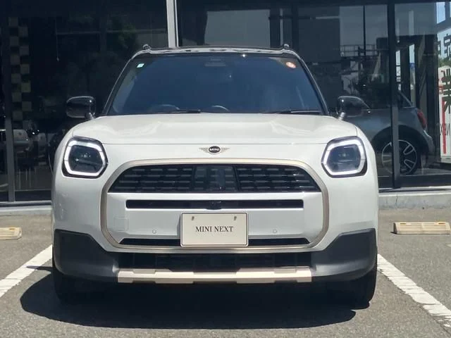 Bmw MINI COUNTRYMAN D photo 4