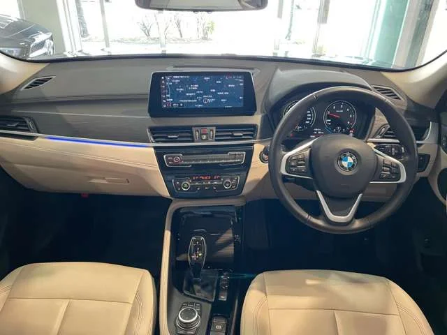 Bmw BMW X1 xDrive18d　xライン photo 2